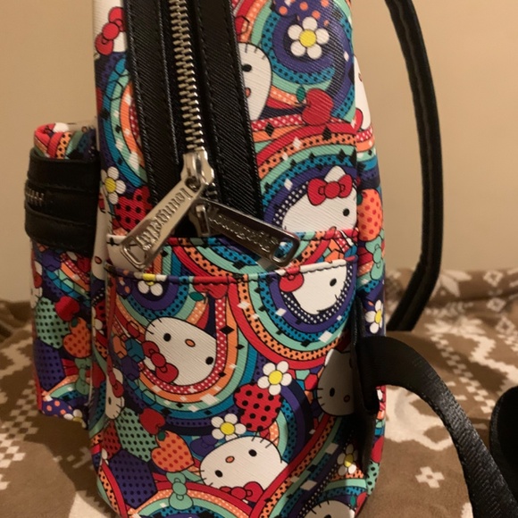 Loungefly Hello Kitty Backpack - Picture 5 of 8